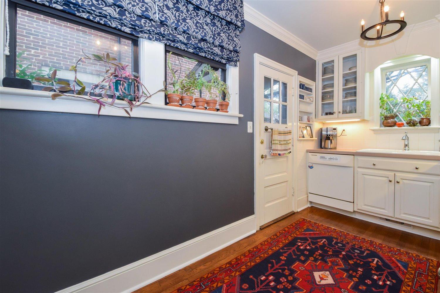 1878 Arlington Road Southwest Roanoke, VA 24015 - Photo 12 of 34 12-3935 St James-12