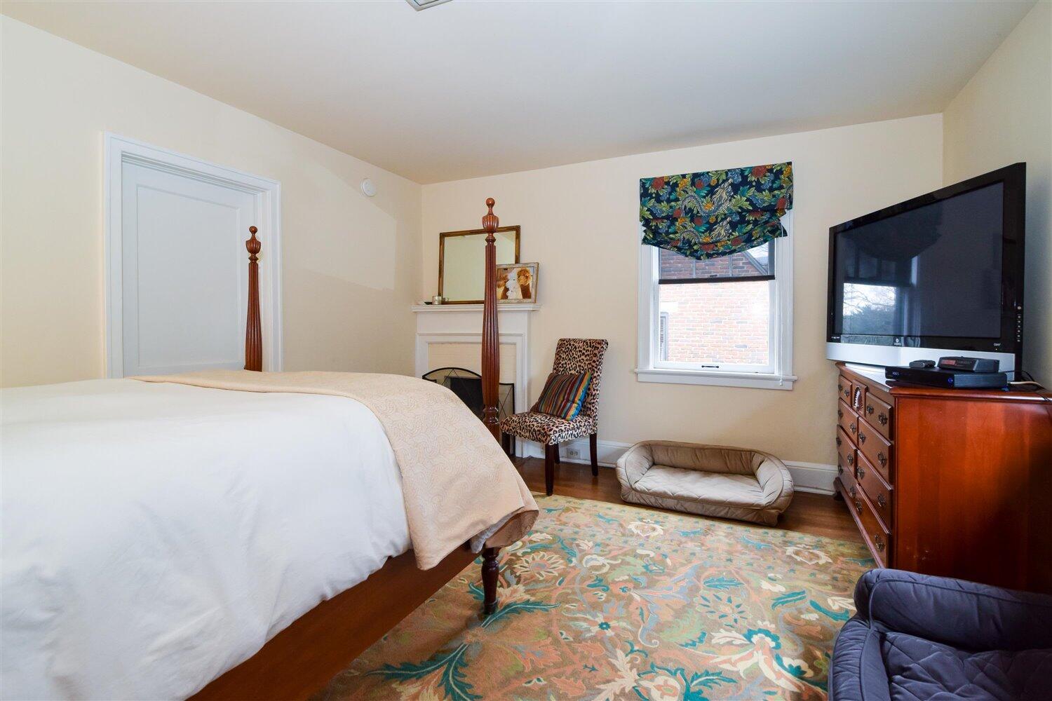 1878 Arlington Road Southwest Roanoke, VA 24015 - Photo 15 of 34 15-3935 St James-15