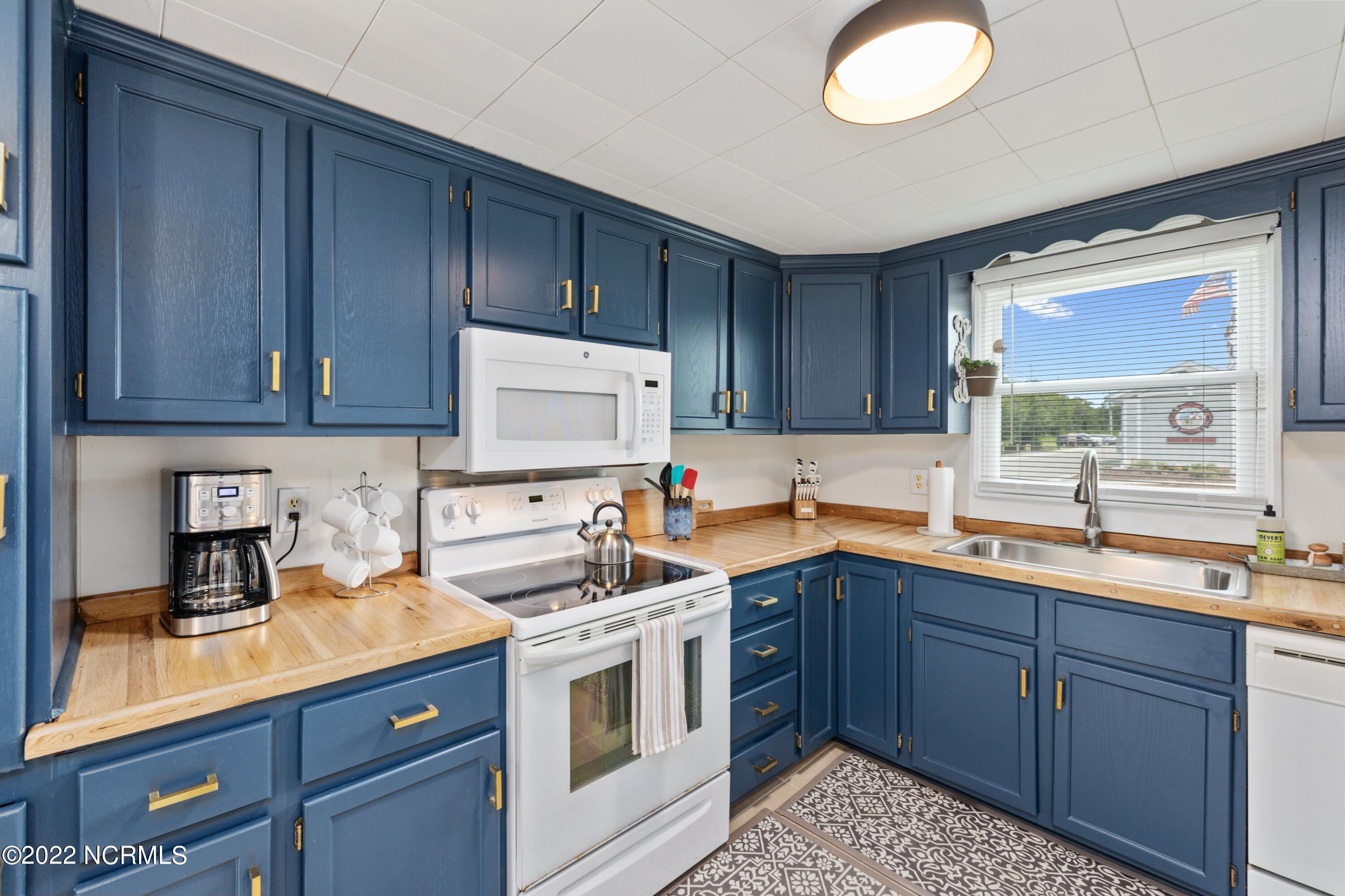 613 K Avenue Kure Beach, NC 28449 - Photo 15 of 27 1Q3A9331.jpg-SMALL