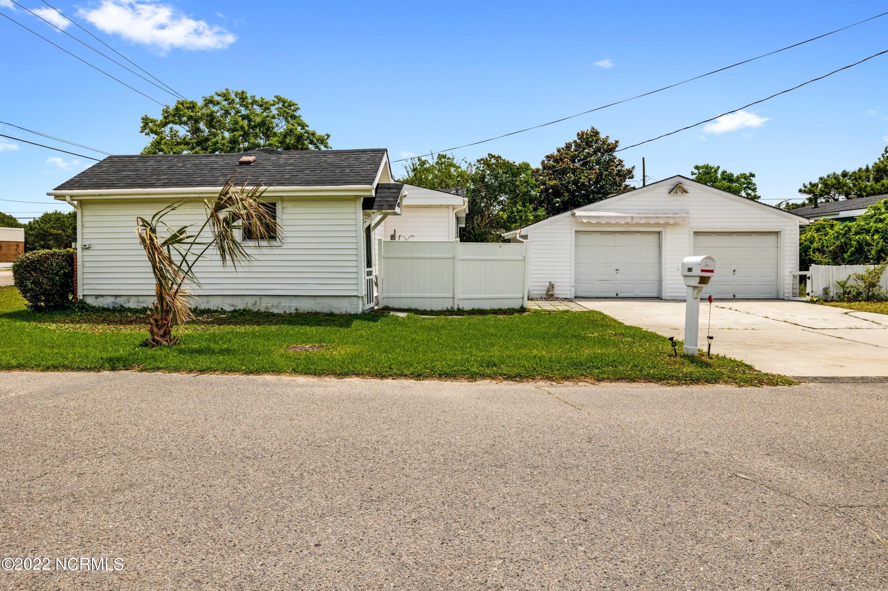 613 K Avenue Kure Beach, NC 28449 - Photo 23 of 27 1Q3A9470.jpg-SMALL