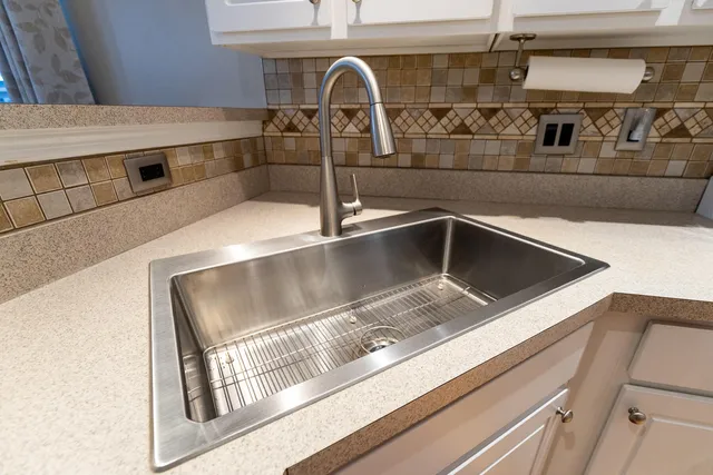 $295,999 | 1500 Yellow Hawthorn Circle, Summerville, SC 29483