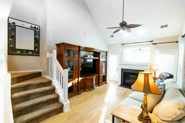 $295,999 | 1500 Yellow Hawthorn Circle, Summerville, SC 29483