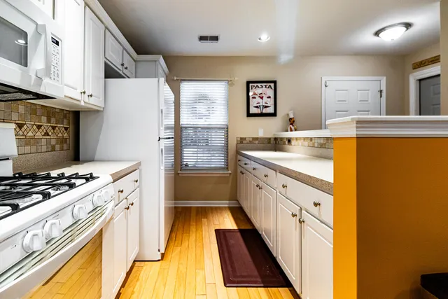 $295,999 | 1500 Yellow Hawthorn Circle, Summerville, SC 29483