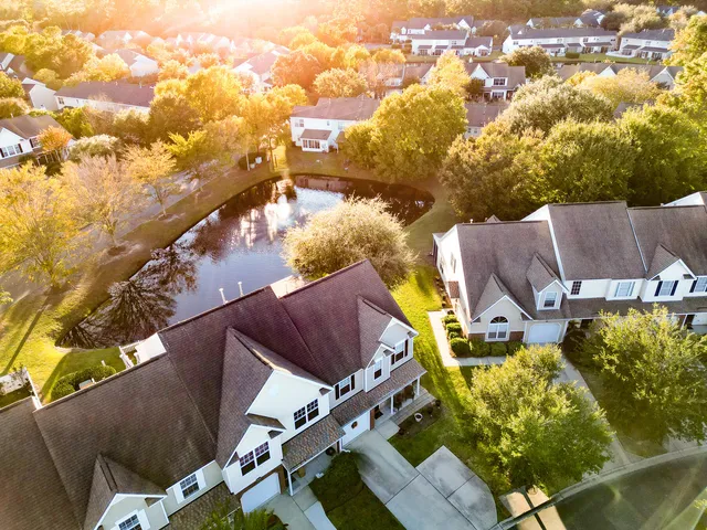 $295,999 | 1500 Yellow Hawthorn Circle, Summerville, SC 29483