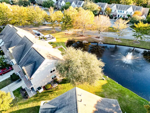 $295,999 | 1500 Yellow Hawthorn Circle, Summerville, SC 29483