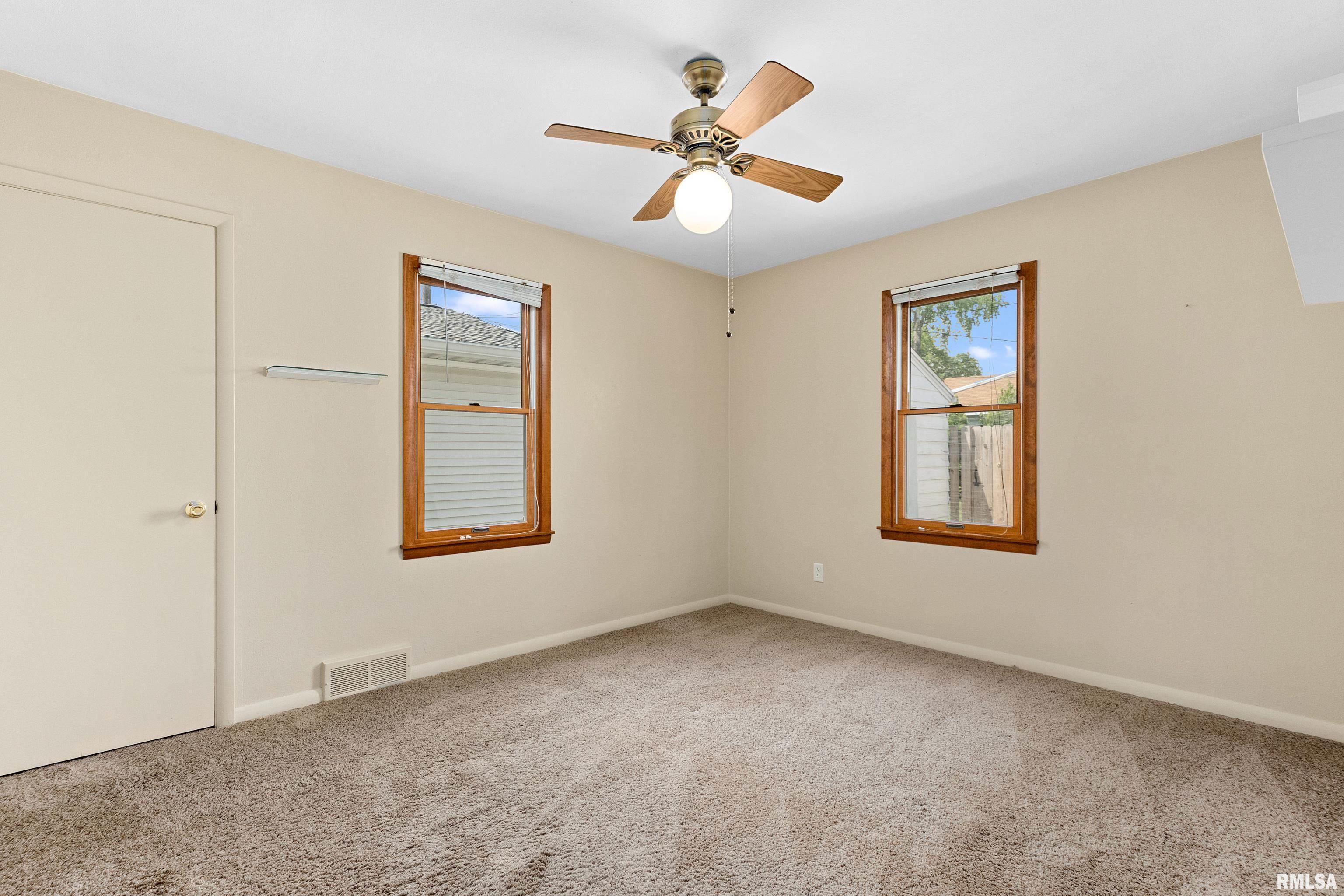 4215 North Gate Ridge Road Peoria, IL 61614 - Photo 23 of 36 Gallery Image 23