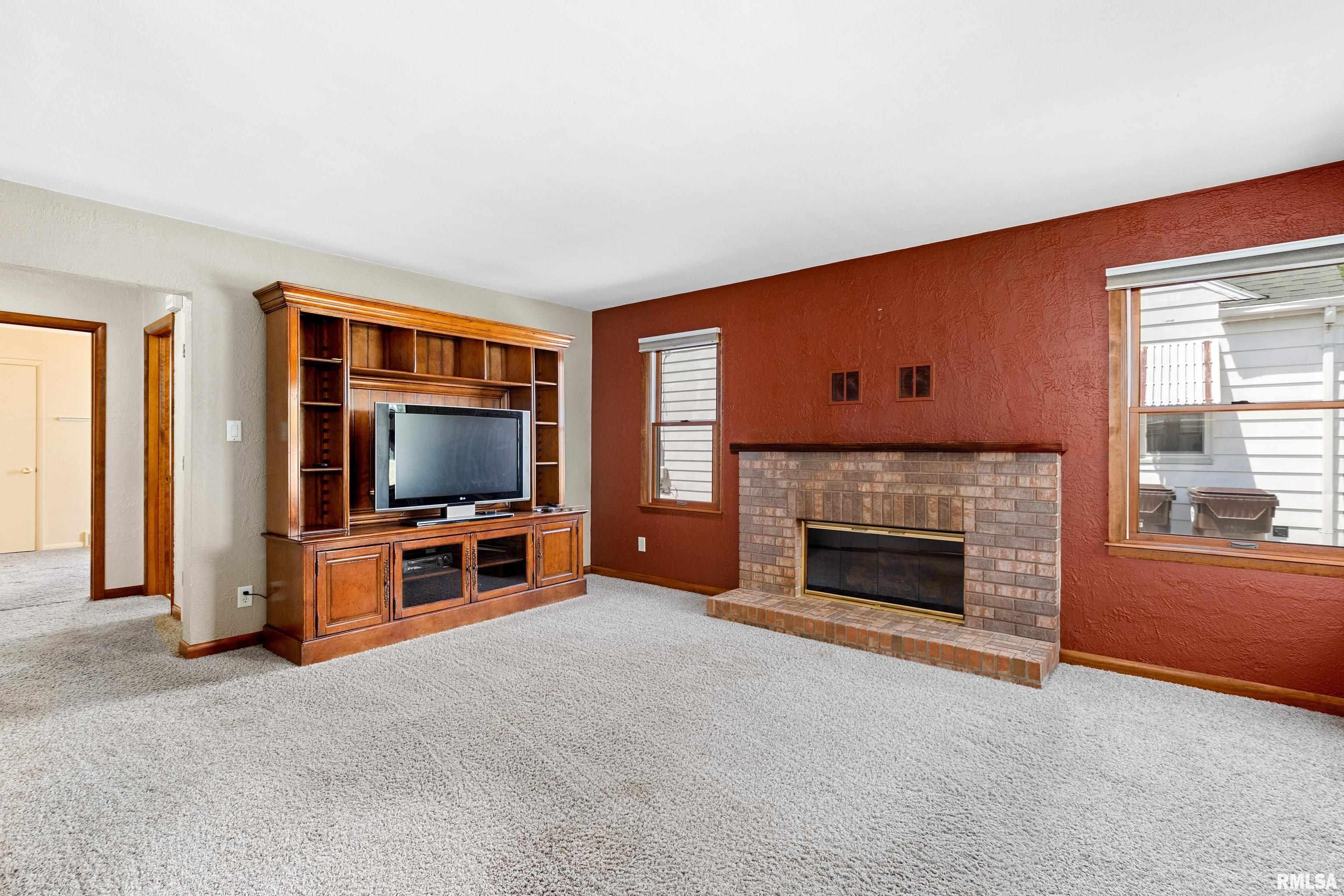 4215 North Gate Ridge Road Peoria, IL 61614 - Photo 9 of 36 Gallery Image 9