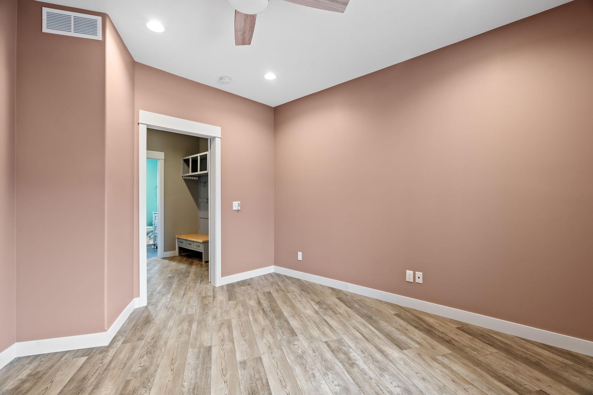 611 Garden Street Springfield, MN 56087 - Photo 21 of 35