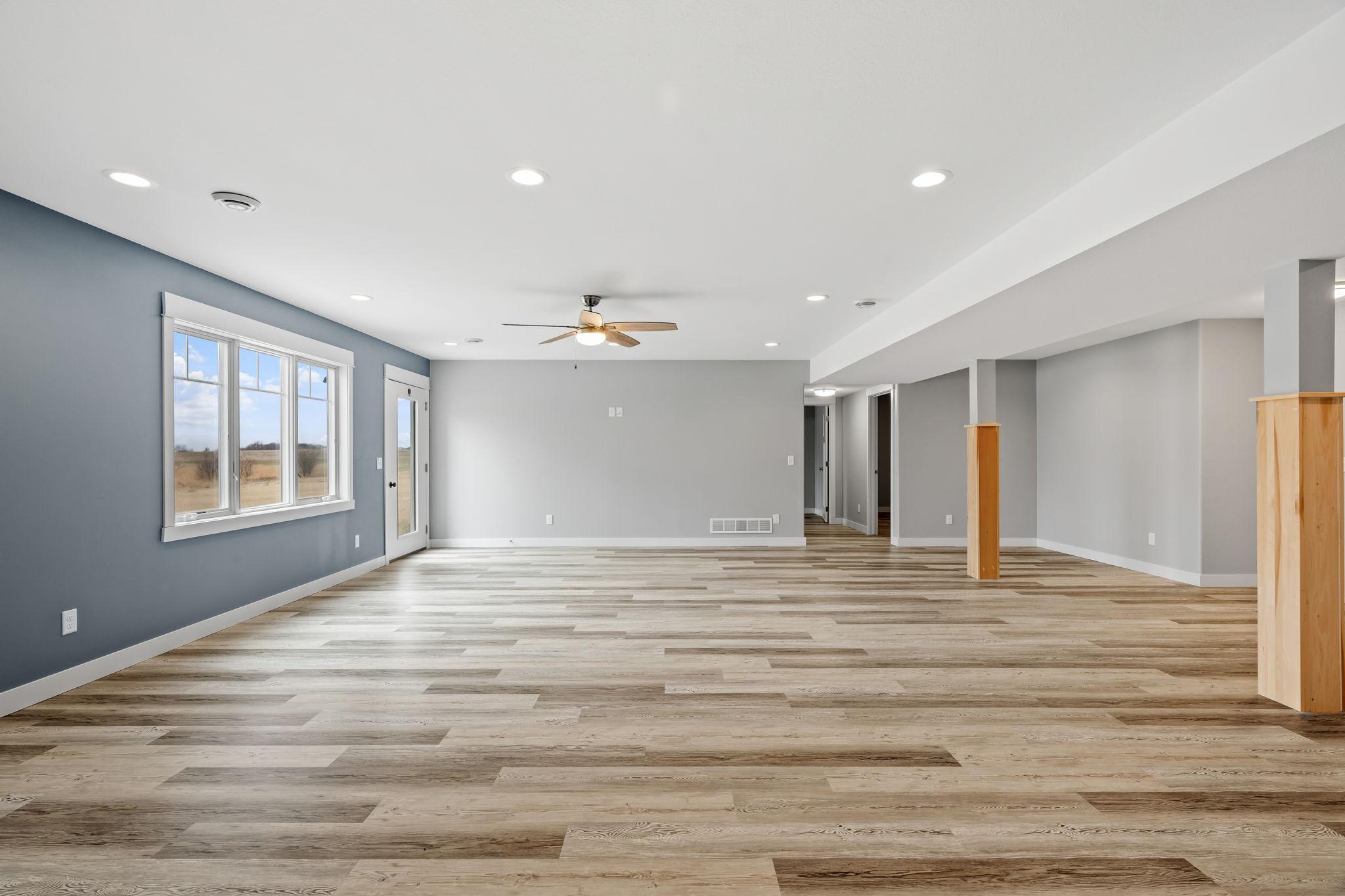 611 Garden Street Springfield, MN 56087 - Photo 24 of 35