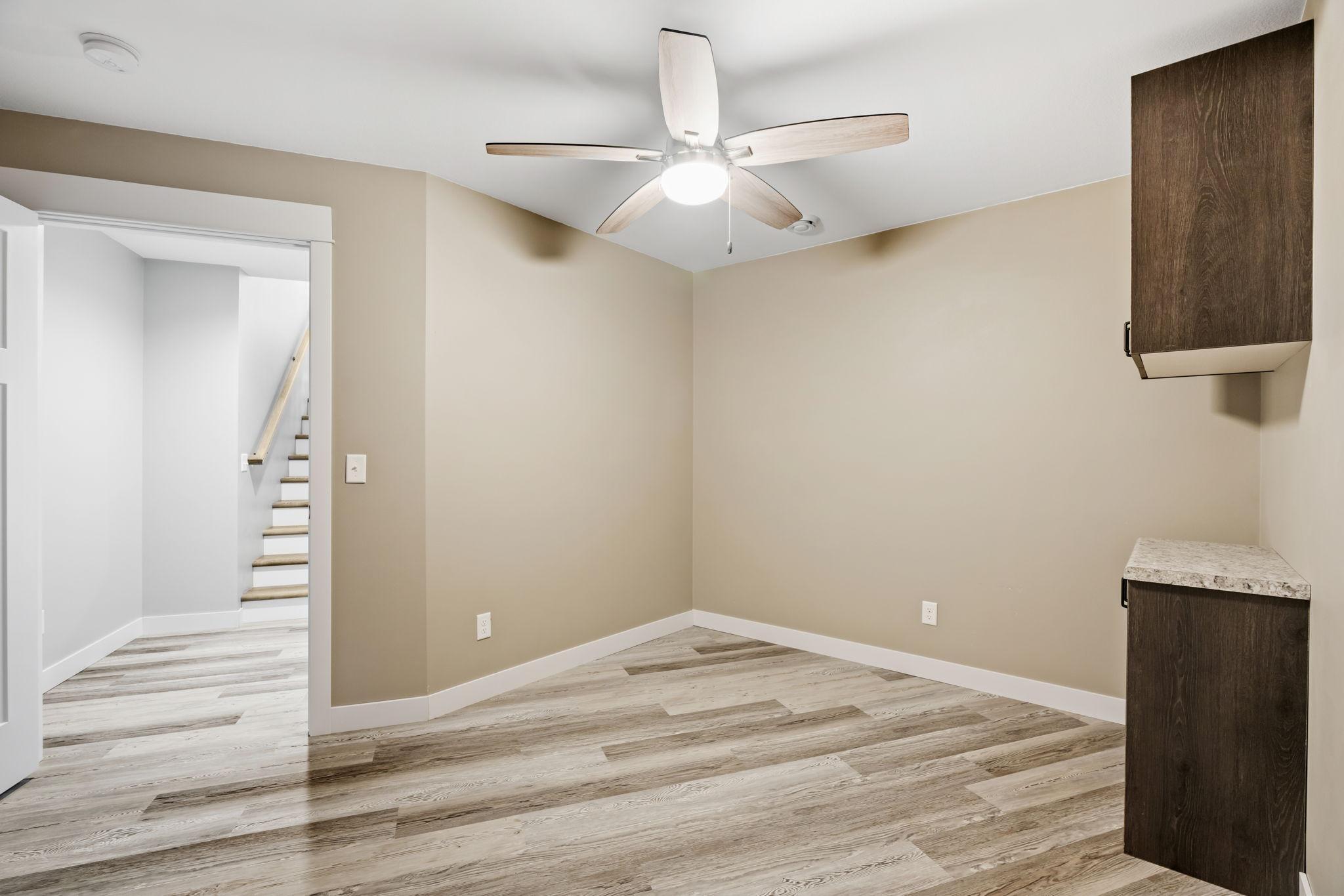 611 Garden Street Springfield, MN 56087 - Photo 26 of 35