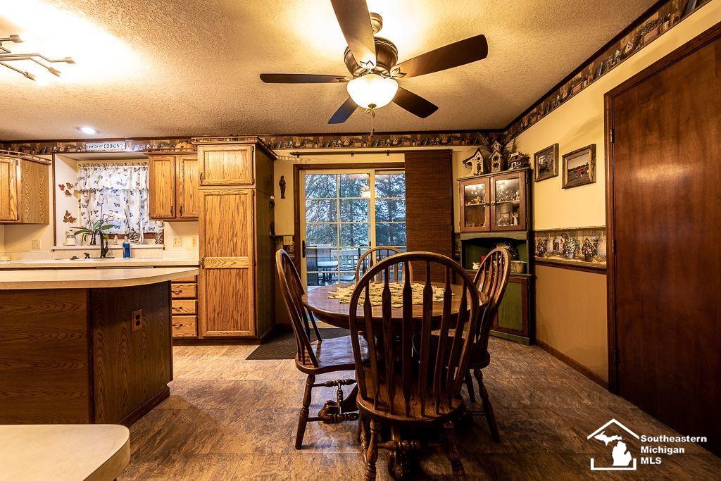 2277 West Sterns Road Temperance, MI 48182 - Photo 13 of 37 50102324-12.JPG