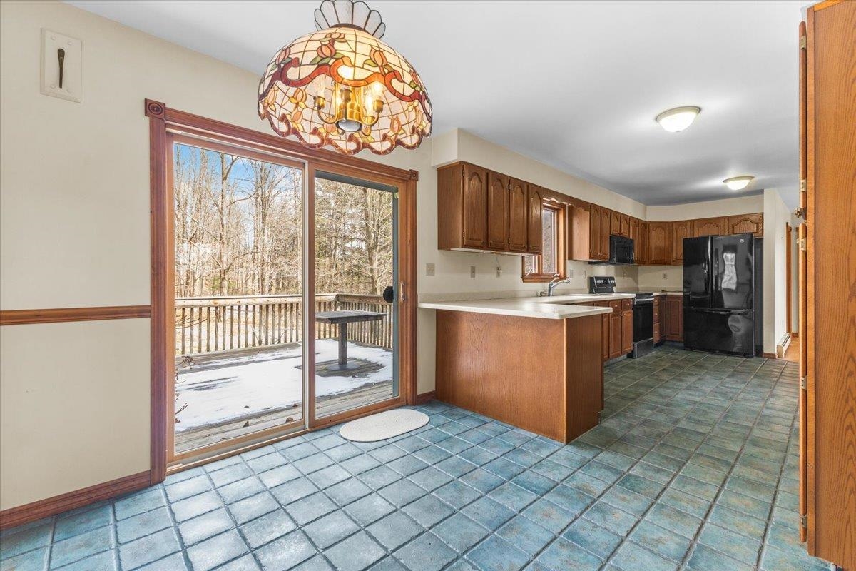 76 Red Tail Lane Charlotte, VT 05445 - Photo 12 of 60