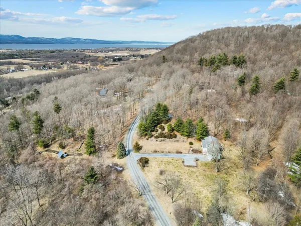$830,000 | 76 Red Tail Lane, Charlotte, VT 05445