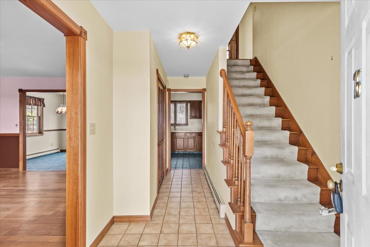 76 Red Tail Lane Charlotte, VT 05445 - Photo 8 of 60