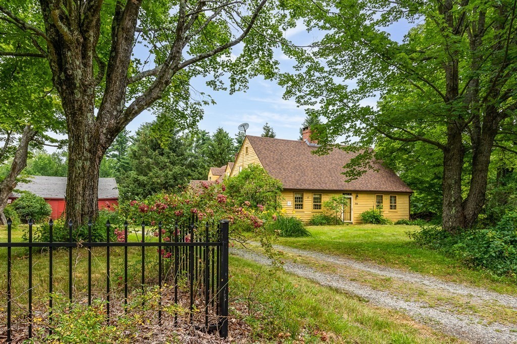 184 Otis Stage Road Blandford, MA 01008 - Photo 3 of 41 Gallery Image 3