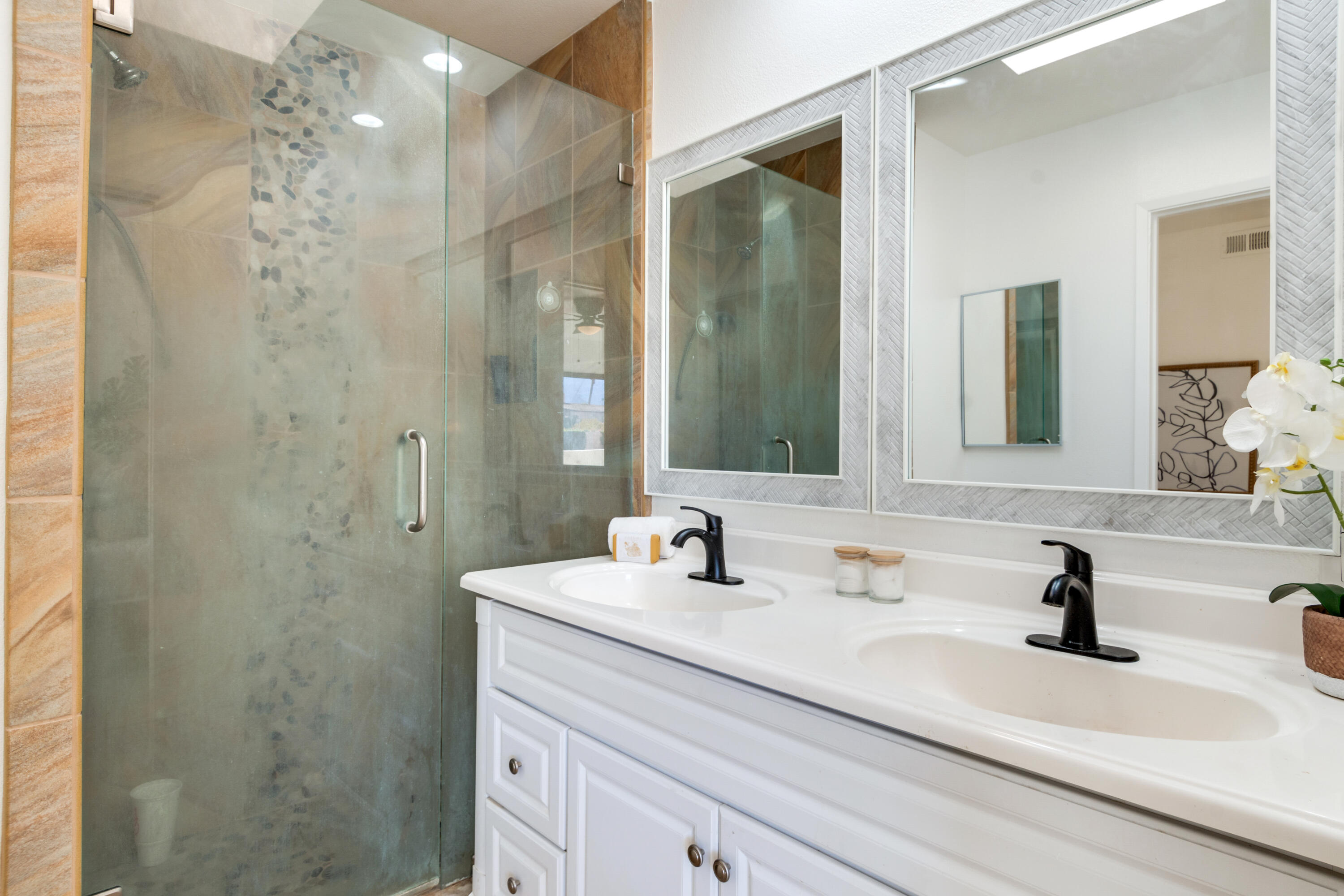 74223 Santa Rosa Circle Palm Desert, CA 92260 - Photo 15 of 19 large-18