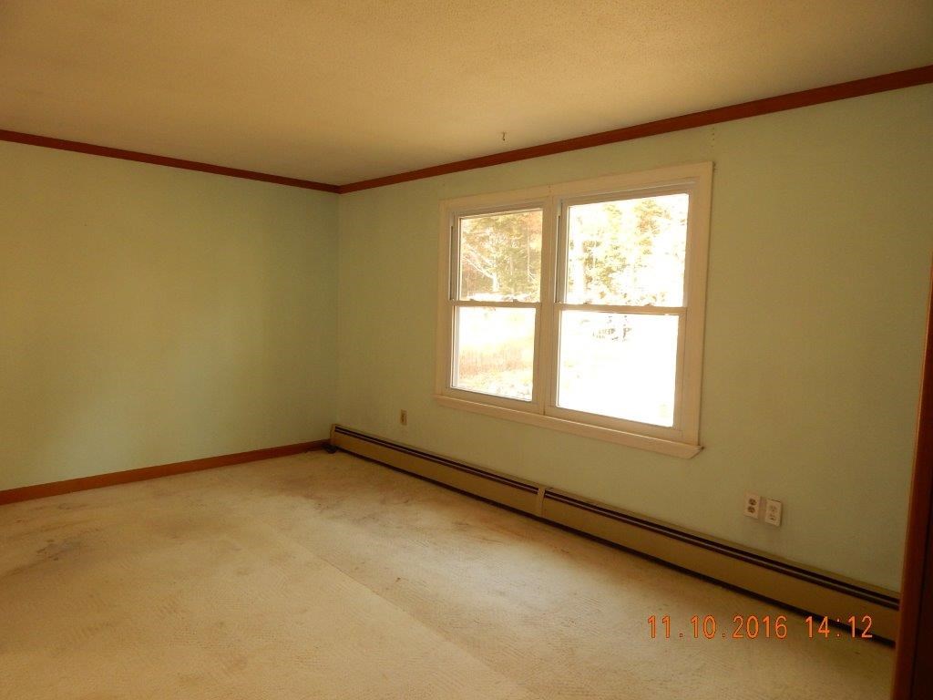 44 Pollard Road Goffstown, NH 03045 - Photo 8 of 34