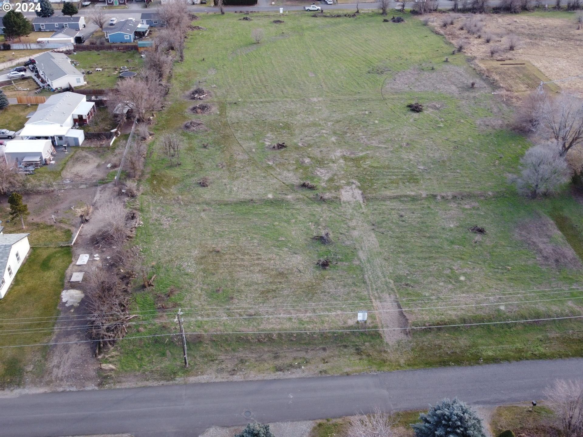 Tbd Ava Way Irrigon, OR 97844 - Photo 4 of 5 a view of a dry yard