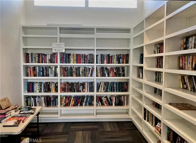 $195,000 | 6294 East Marina View Drive, Unit 328, Long Beach, CA 90803