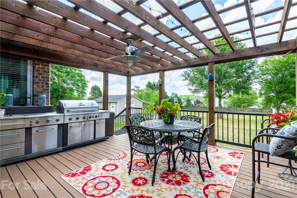 2515 Sandy Ford Road Newton, NC 28658 - Photo 32 of 38 a outdoor space with furniture
