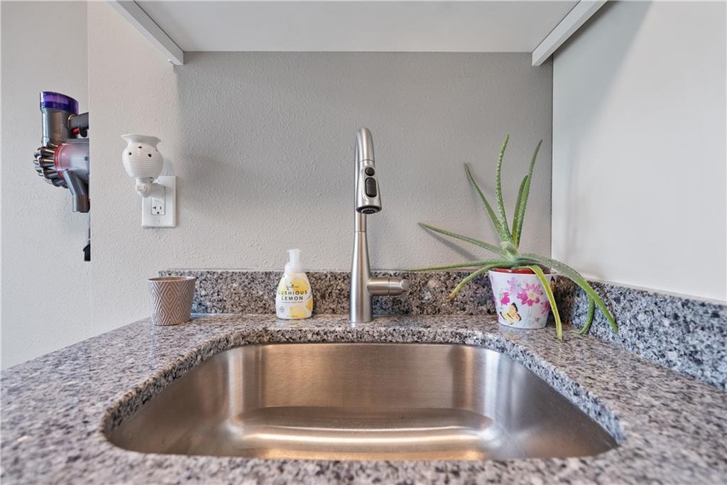 1531 22000 Road Parsons, KS 67357 - Photo 40 of 97