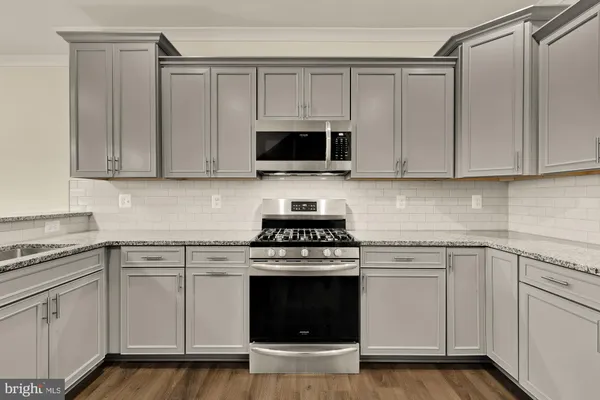 $3,000 | 7916 Potter Place, Unit B, Elkridge, MD 21075