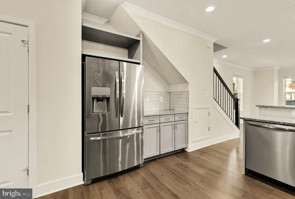 $3,000 | 7916 Potter Place, Unit B, Elkridge, MD 21075