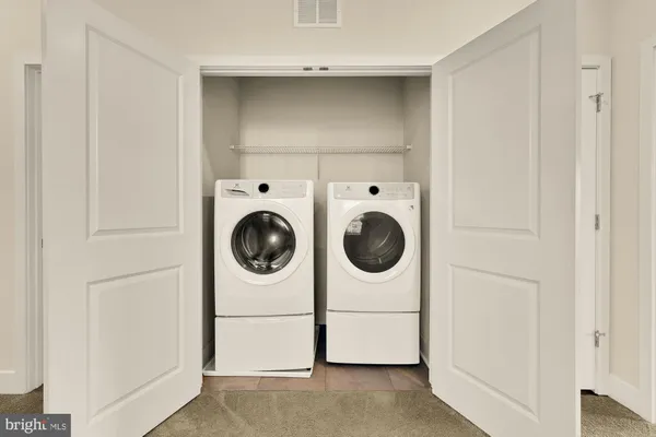 $3,000 | 7916 Potter Place, Unit B, Elkridge, MD 21075