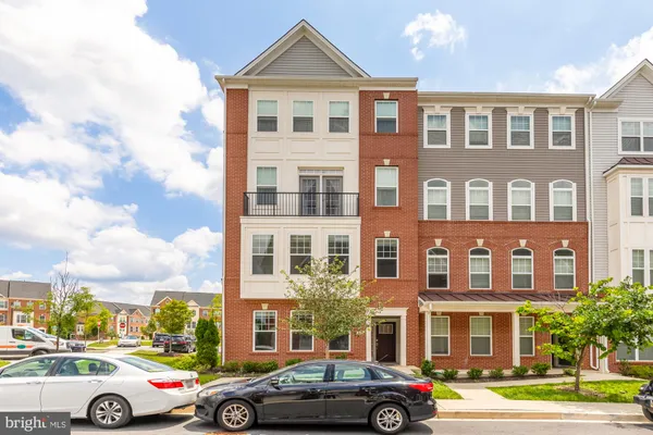 $3,100 | 7916 Potter Place, Unit B, Elkridge, MD 21075