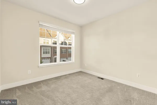 $3,000 | 7916 Potter Place, Unit B, Elkridge, MD 21075