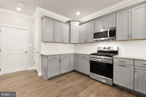 $3,100 | 7916 Potter Place, Unit B, Elkridge, MD 21075