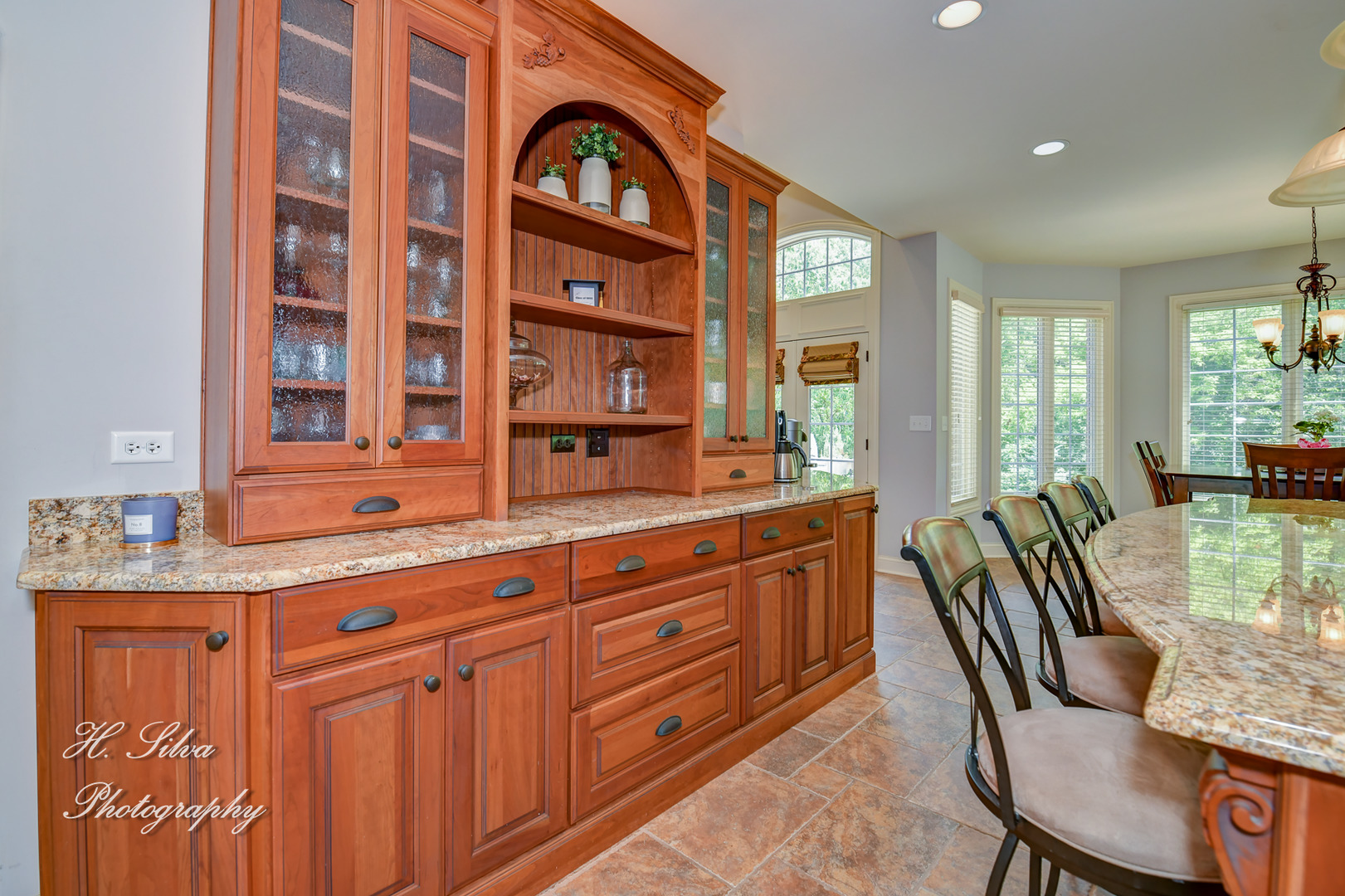 11 Covington Court Algonquin, IL 60102 - Photo 12 of 51 a dining hall with stainless steel appliances granite countertop a dining table and chairs