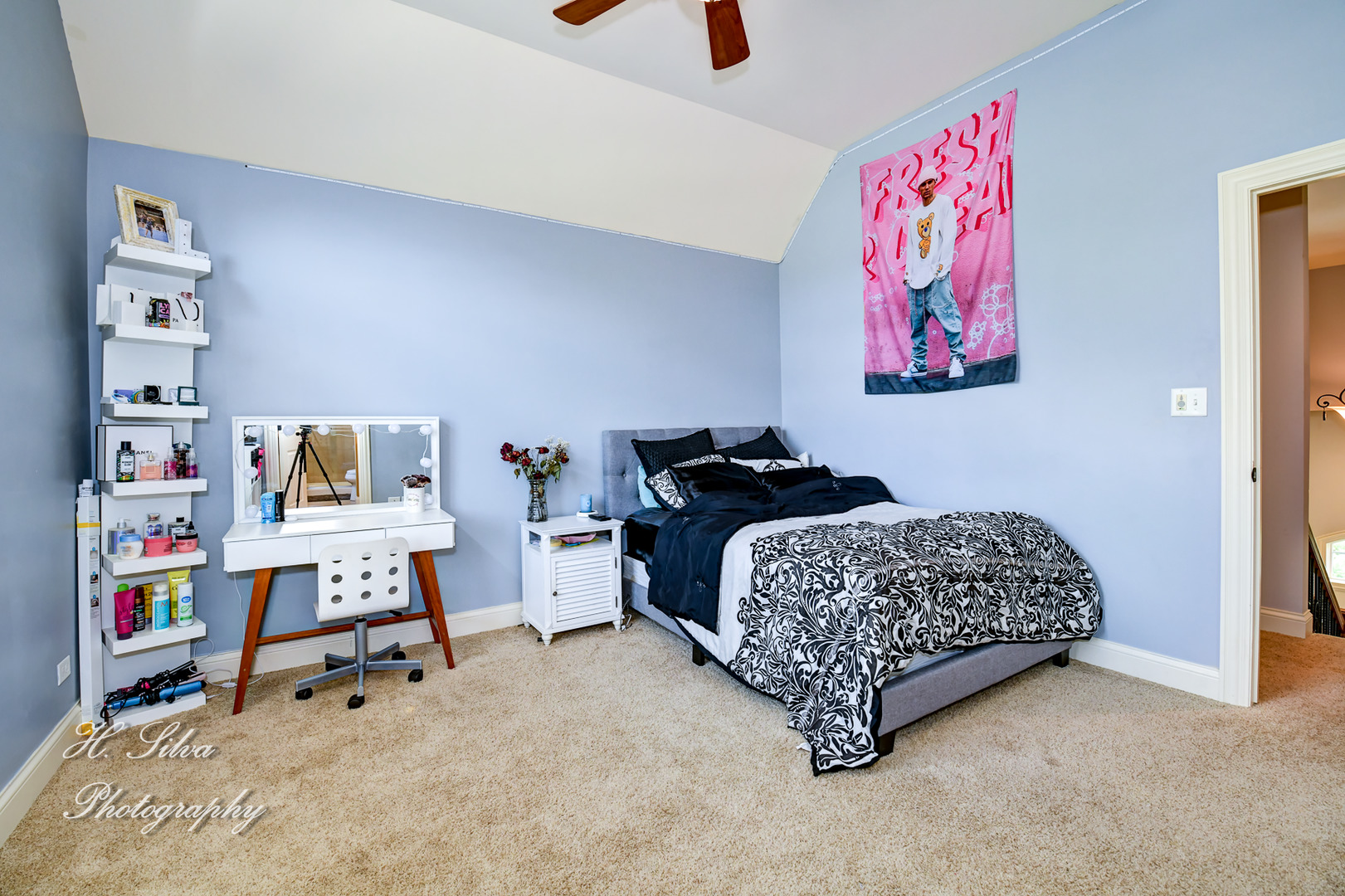 11 Covington Court Algonquin, IL 60102 - Photo 23 of 51 a bedroom with bed and furniture