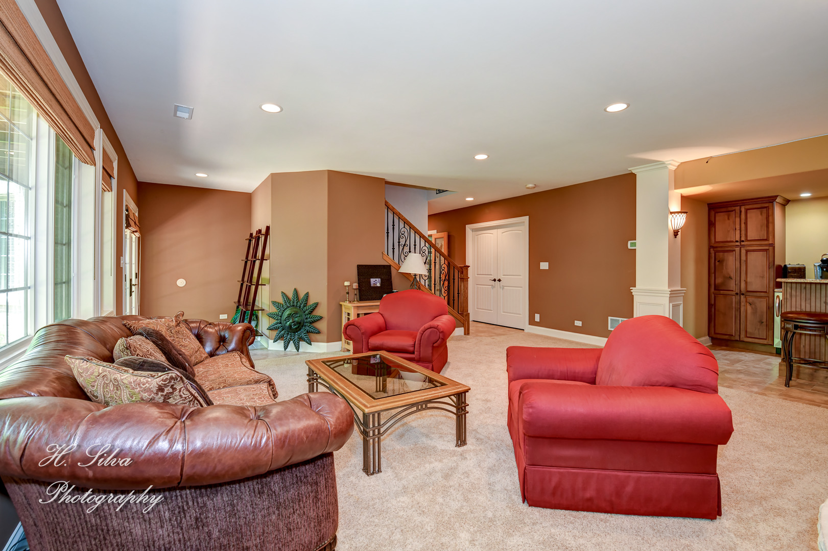 11 Covington Court Algonquin, IL 60102 - Photo 26 of 51 a living room with furniture and a large window