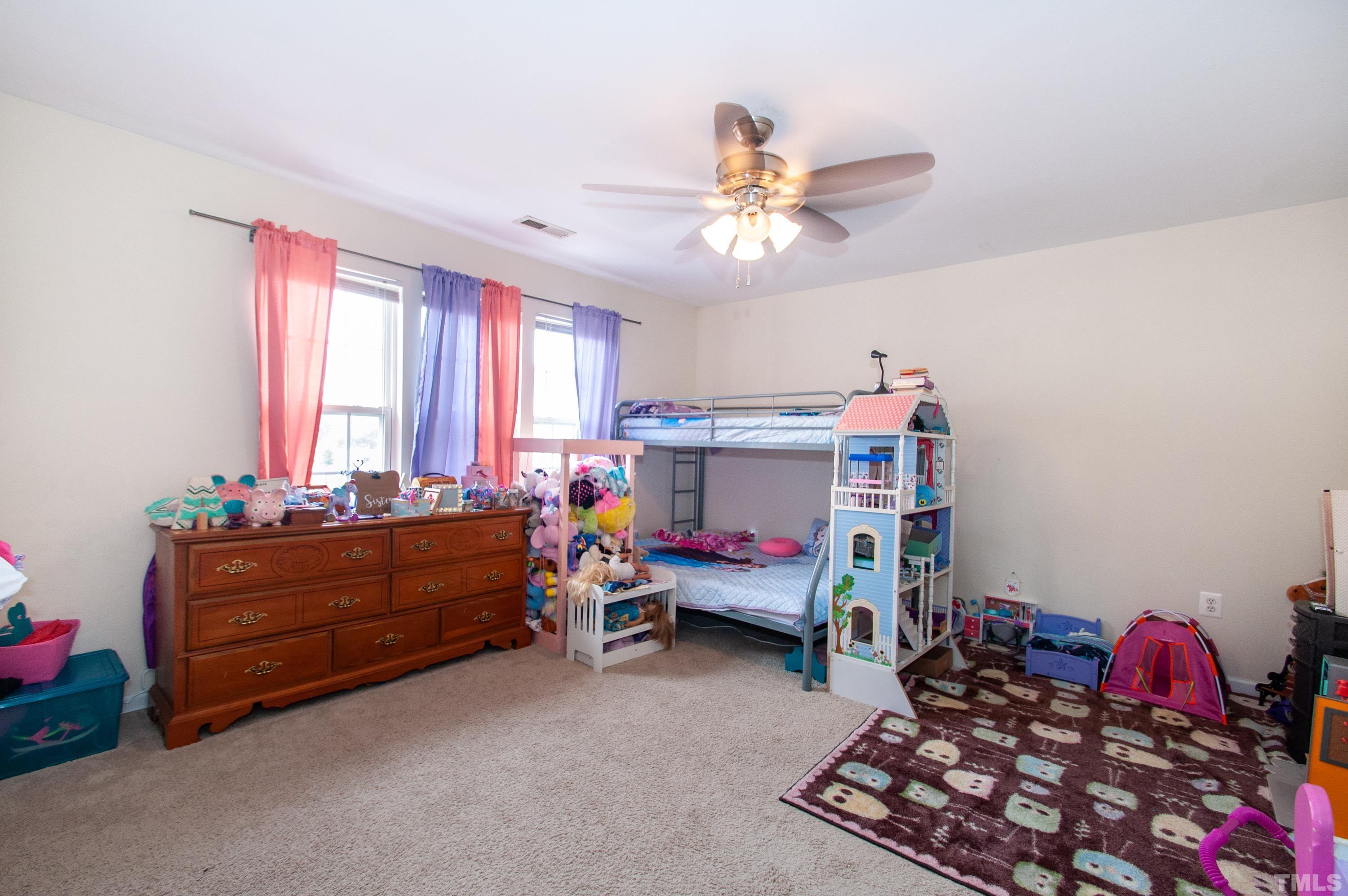 1532 Clover Ridge Court Raleigh, NC 27610 - Photo 13 of 19 Gallery Image 13