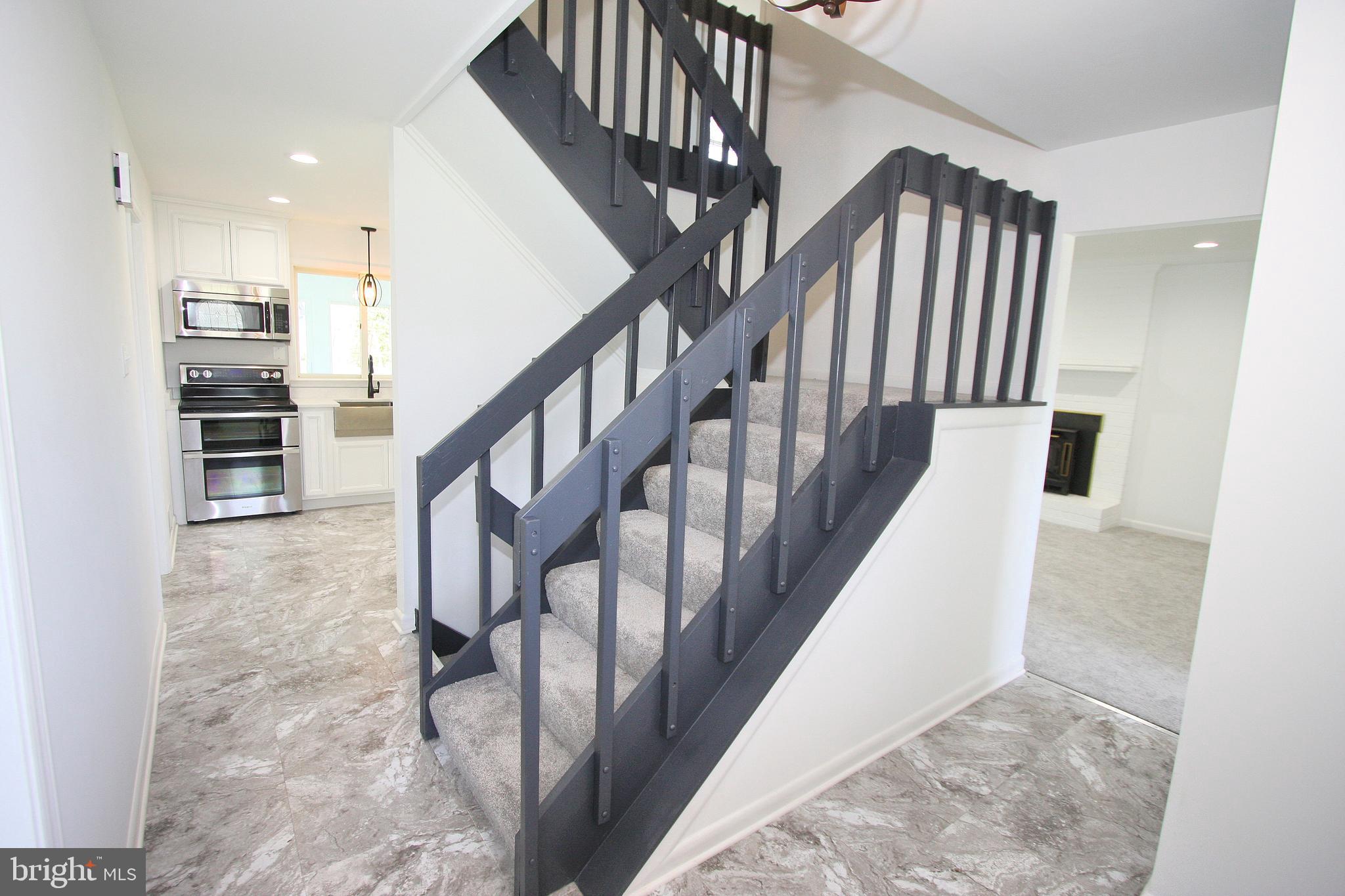 Kitchen and family room entrances