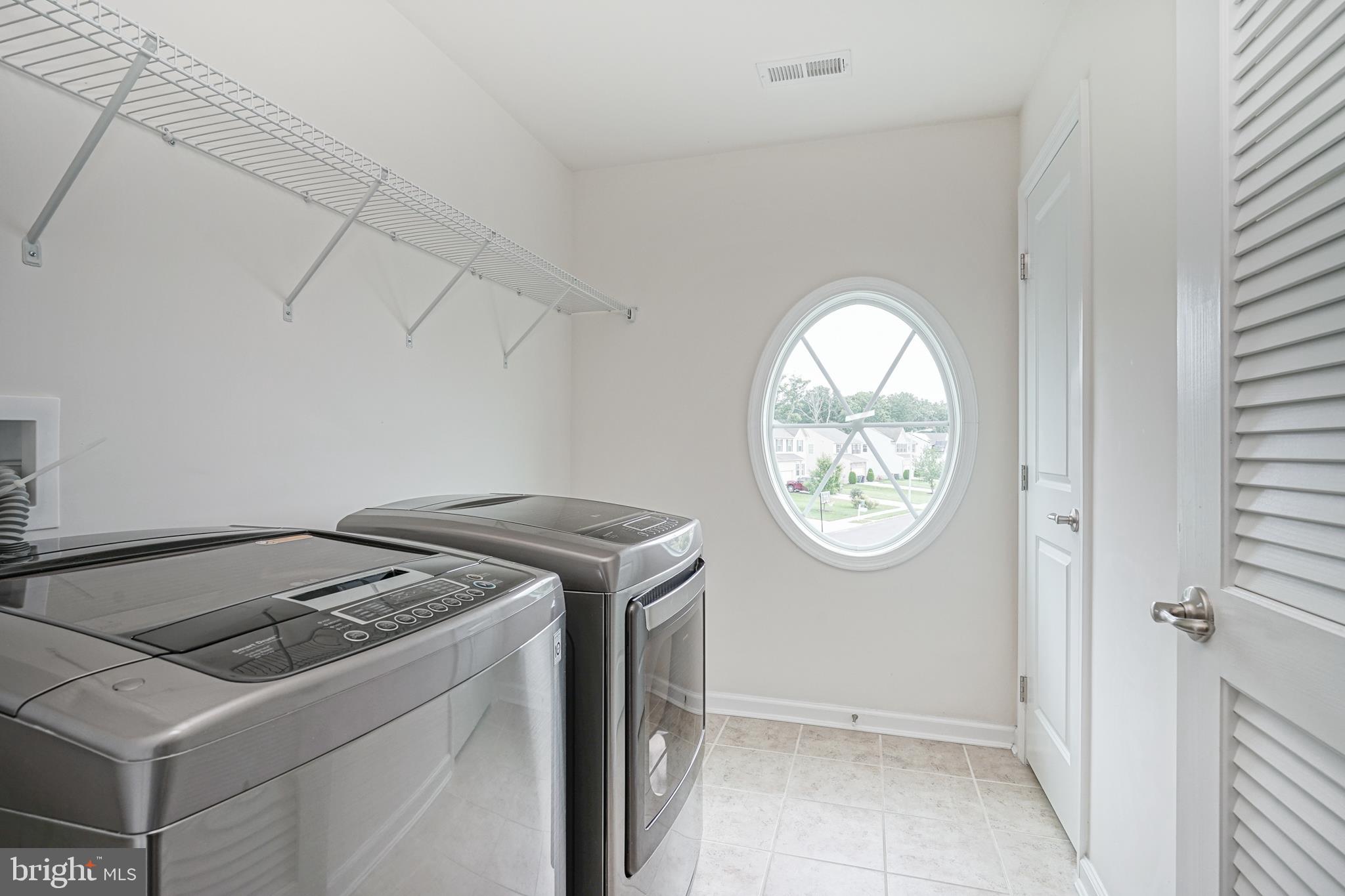 232 Staggerbush Road Williamstown, NJ 08094 - Photo 33 of 51 Laundry Room