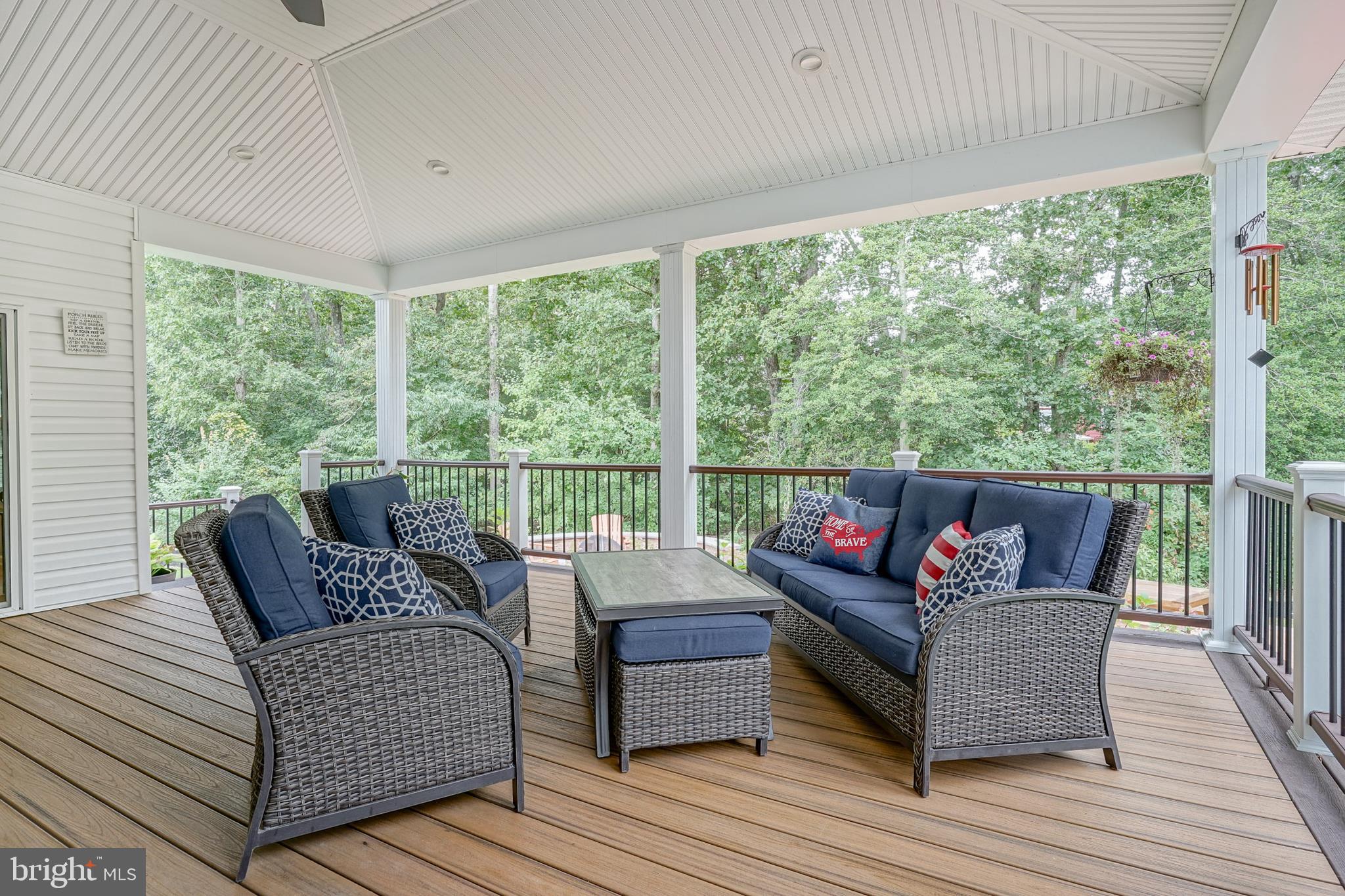 232 Staggerbush Road Williamstown, NJ 08094 - Photo 39 of 51 Back Covered Deck