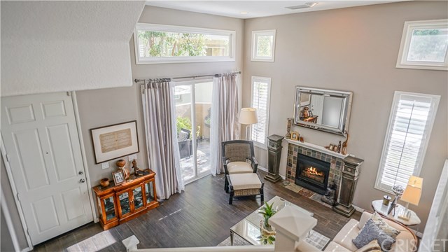 25710 Wagner Way, Unit A Stevenson Ranch, CA 91381 - Photo 6 of 27