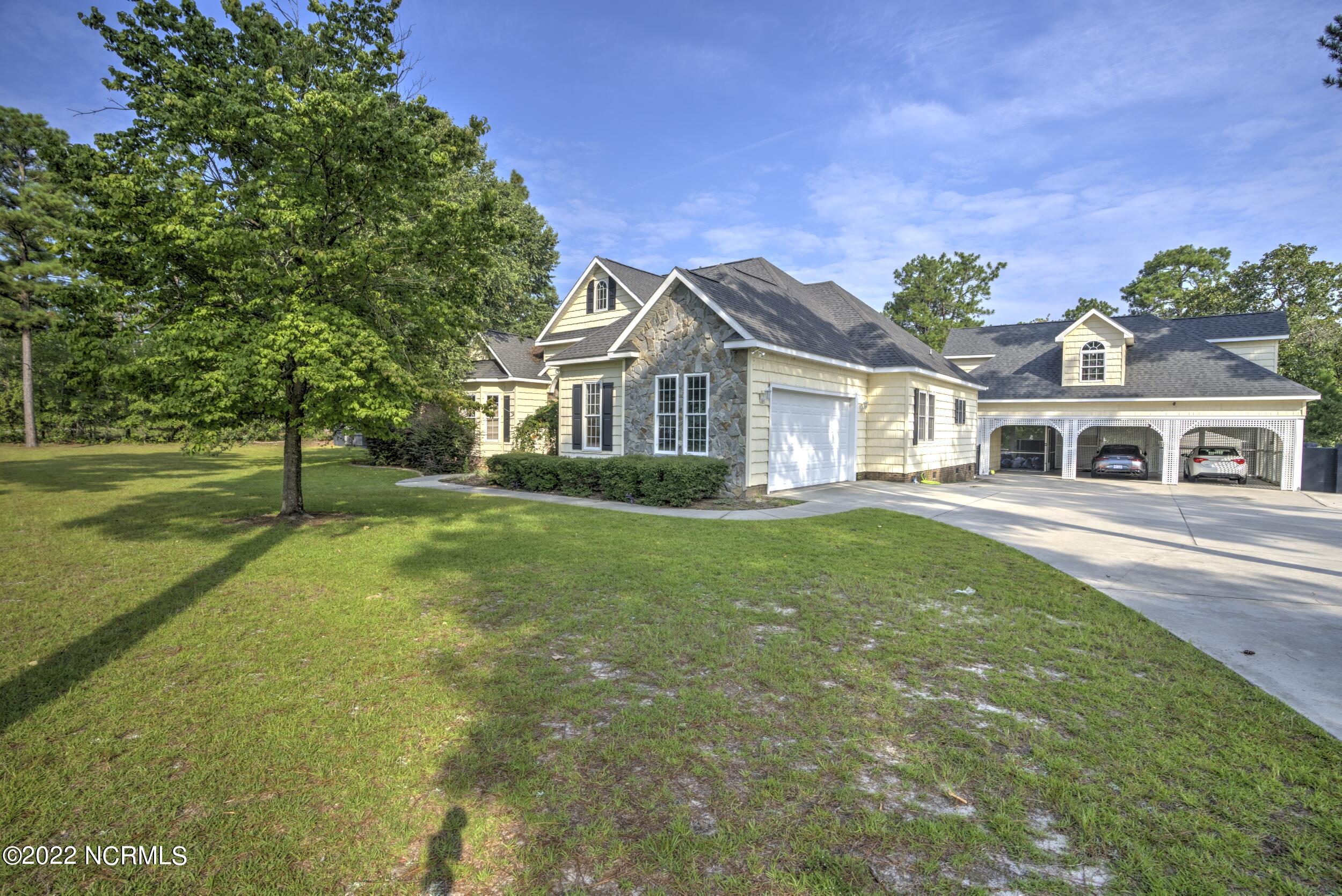 127 Glendale Drive Rockingham, NC 28379 - Photo 16 of 62 DSC03172_3_4