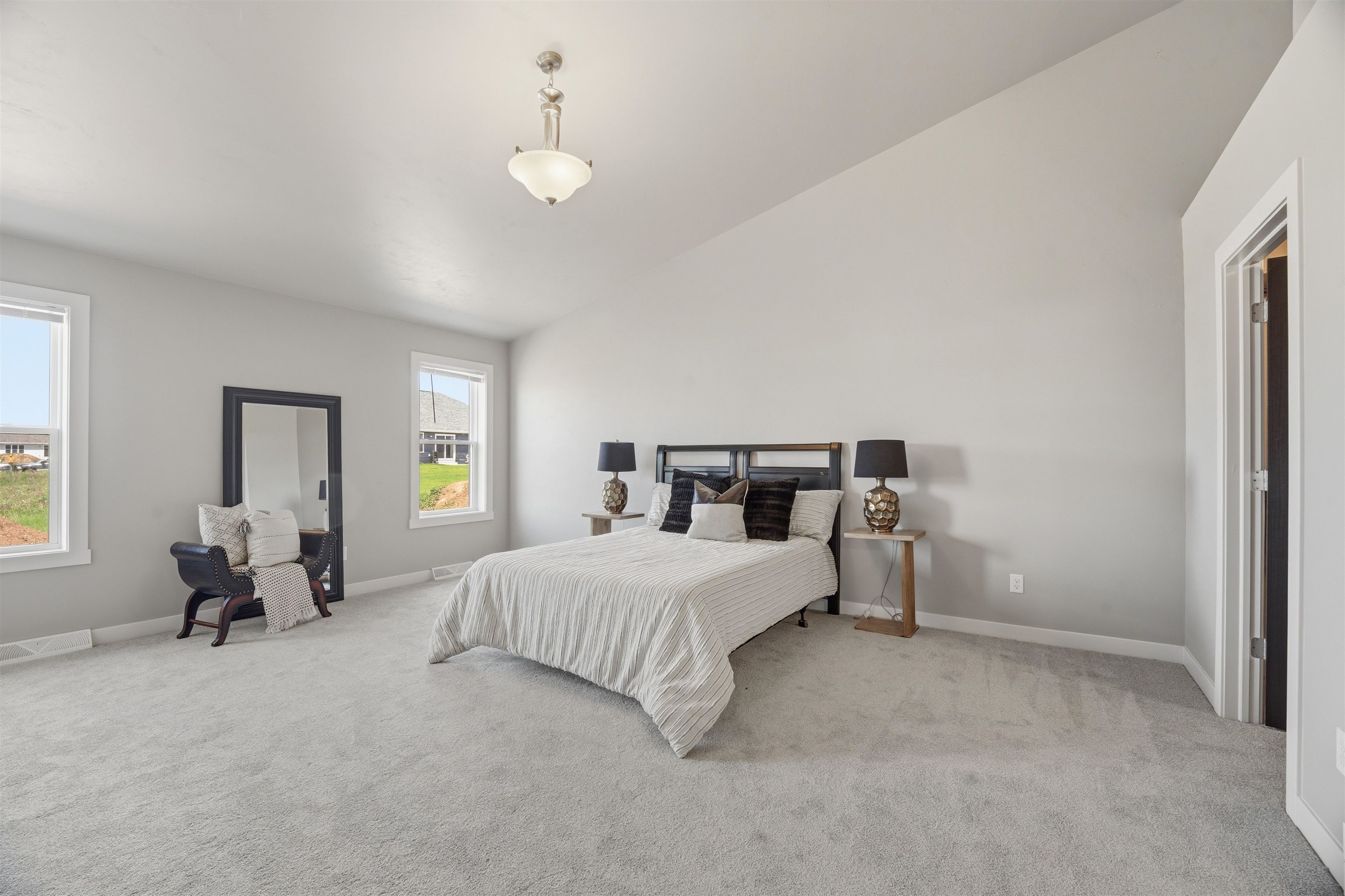 5749 Sequoia Drive Appleton, WI 54913 - Photo 11 of 35