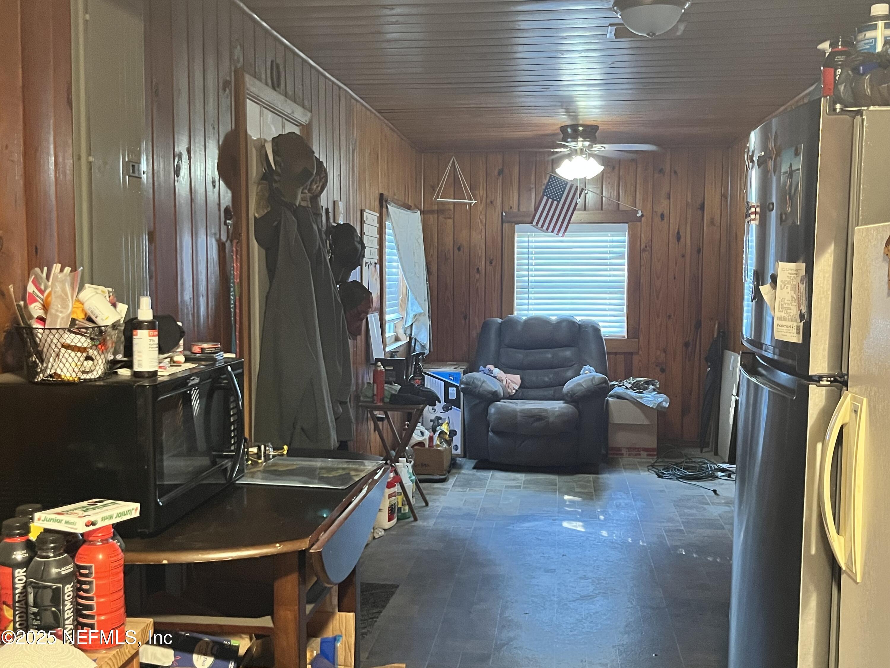 10507 Prospect Avenue Hampton, FL 32044 - Photo 12 of 31 IMG_9145