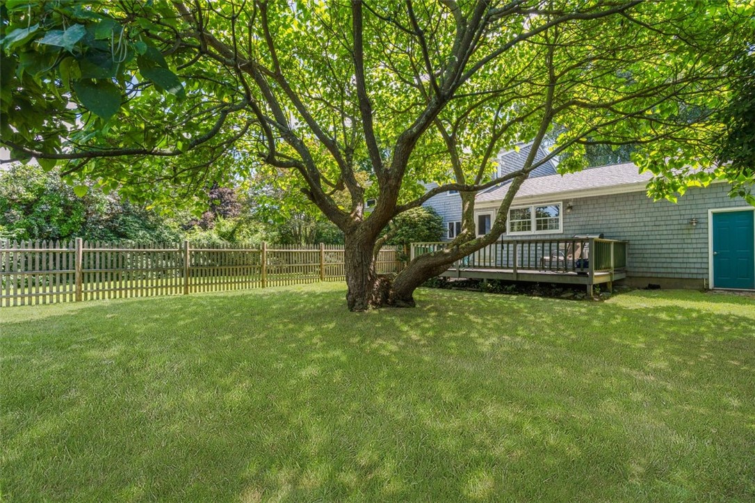 11 Hillcrest Road Portsmouth, RI 02871 - Photo 45 of 48