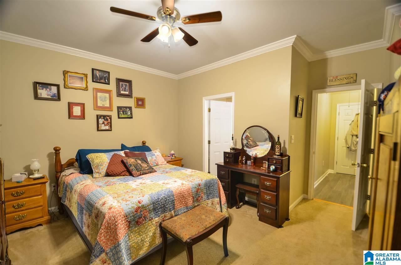 141 Timberleaf Circle Alabaster, AL 35007 - Photo 13 of 25 Gallery Image 13