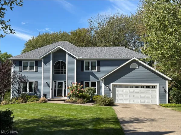 $715,000 | 5620 Spring Grove Drive, Solon, OH 44139