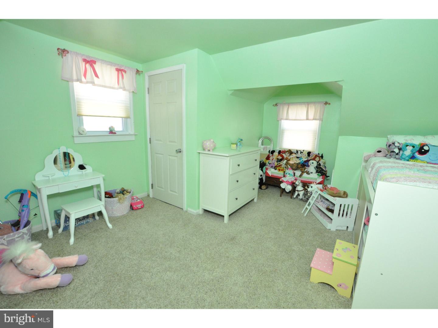 122 Hartford Road Delran, NJ 08057 - Photo 14 of 17 Gallery Image 14