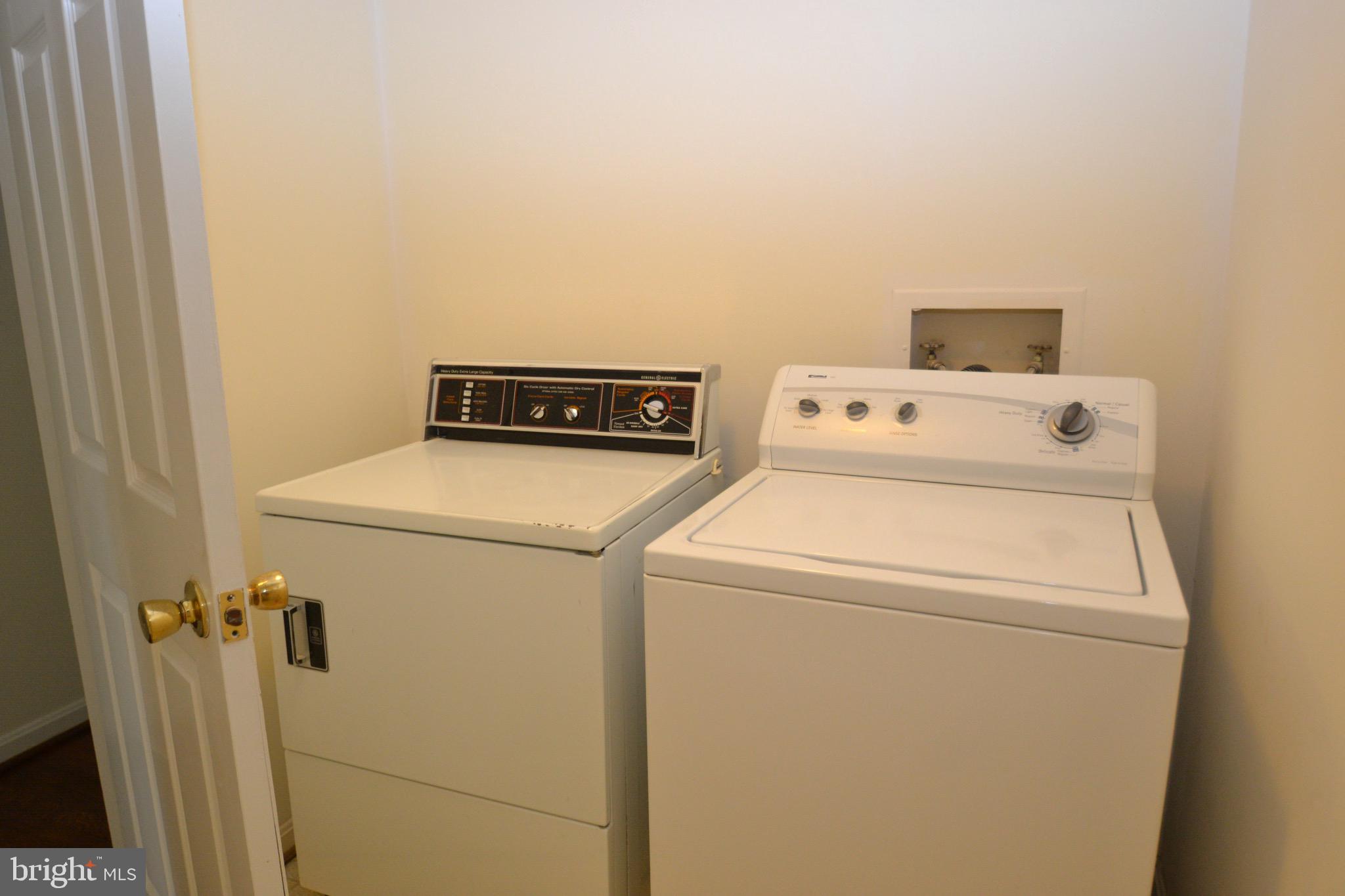 1600 Chain Bridge Road McLean, VA 22101 - Photo 16 of 35 Upstairs laundry room