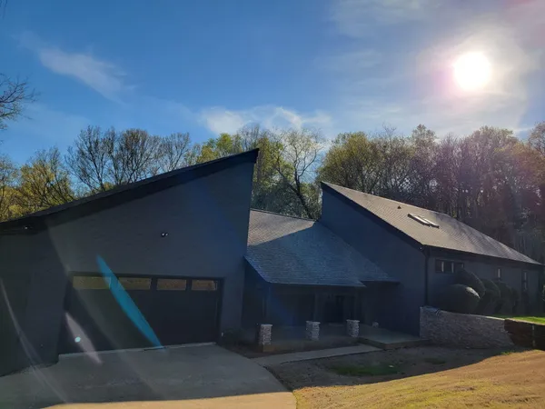 $615,000 | 5848 North Park Road, Hixson, TN 37343