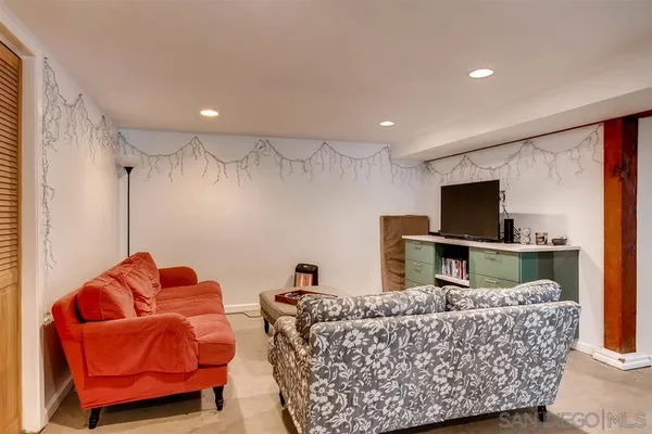 $4,700 | 4052 Tennyson Street, Unit TERRACE LE, San Diego, CA 92107