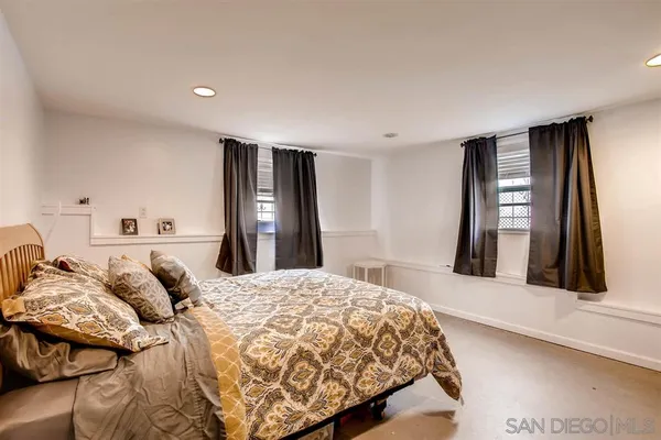 $4,700 | 4052 Tennyson Street, Unit TERRACE LE, San Diego, CA 92107